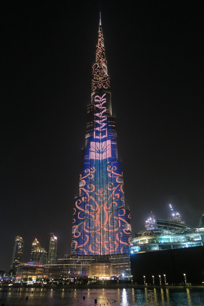 burj-khalifa-lumini-dubai-familii-37