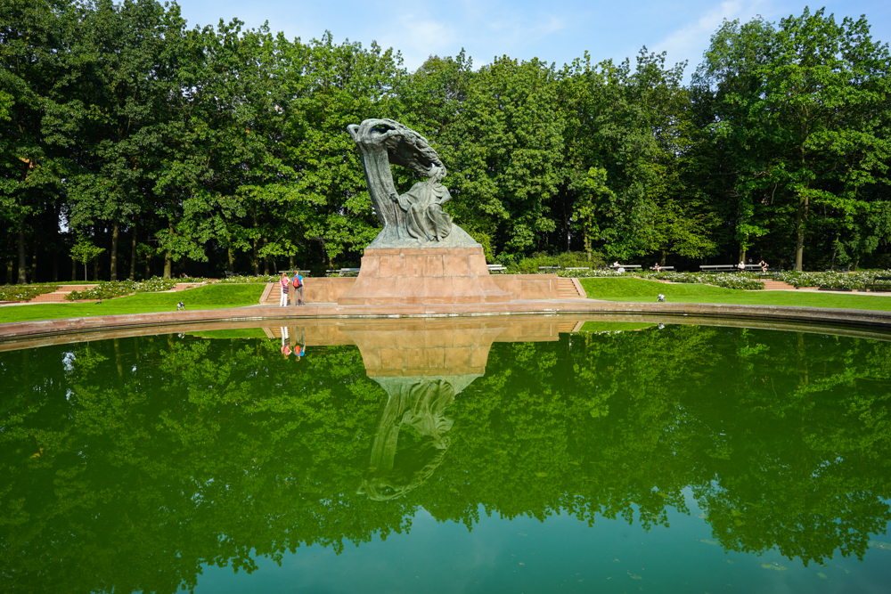 Lazienki monument Chopin varsovia cu copiii-14